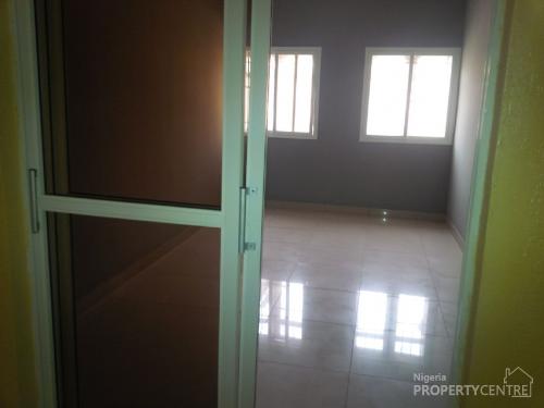 128153_53143-brand-new-spacious-and-lavishly-finished-5-bedroom-duplex–boys-quarters-with-1-bedroom-bungalow-semi-detached-duplexes-for-rent-lekki-phase-2-lekki-lagos-nigeria